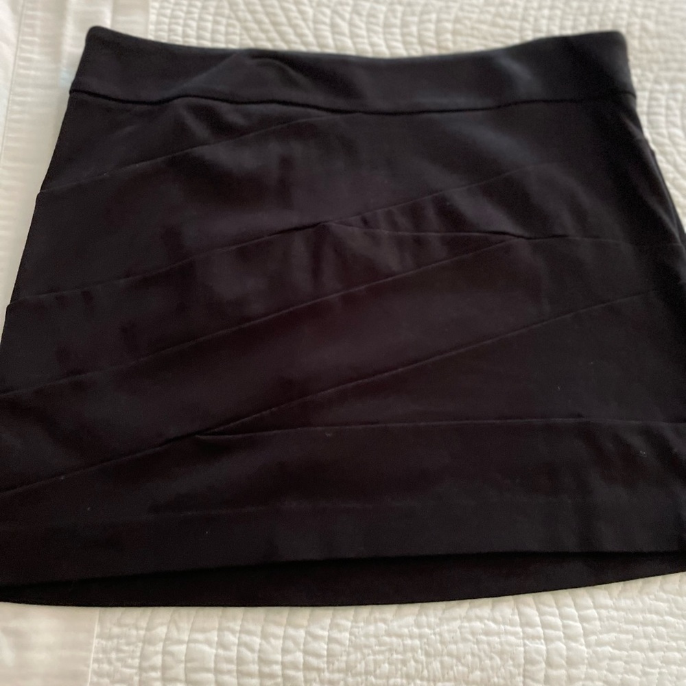 Express mini skirt!